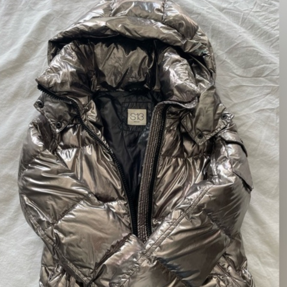 Girls S13 down jacket in Champagne, Size 12
